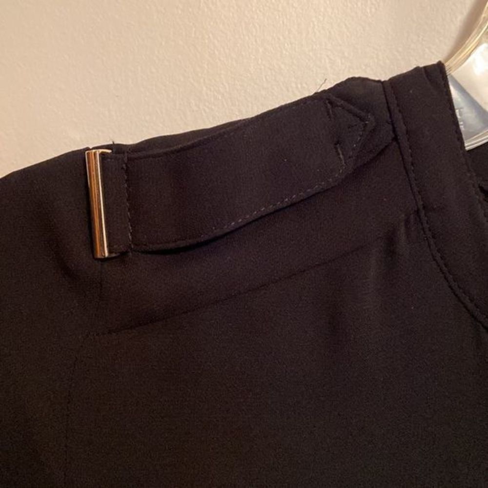 ⭐️DYNAMITE BLOUSE - Picture 5 of 11